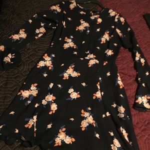 Aqua Fit & Flare Black Floral Bell-Sleeve Dress